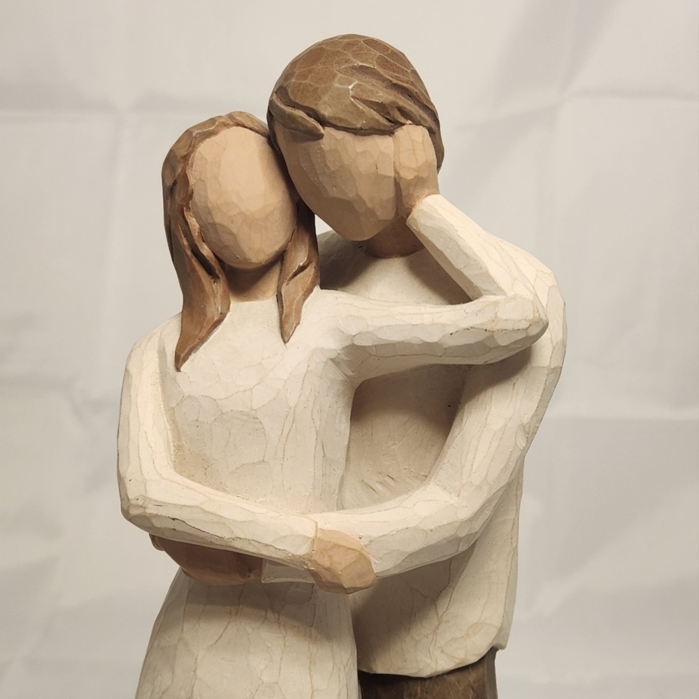 8 1/2” Willow Tree Together Wooden Figurine Decoration - Picture 7 of 10